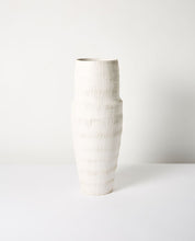 Load image into Gallery viewer, Gerome Medium Vase
